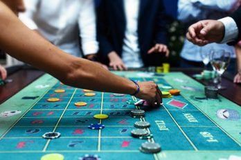 Le Royaume-Uni décide de taxer les casinos en ligne